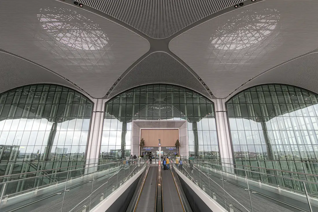 Istanbul Airport (IGA), further frame